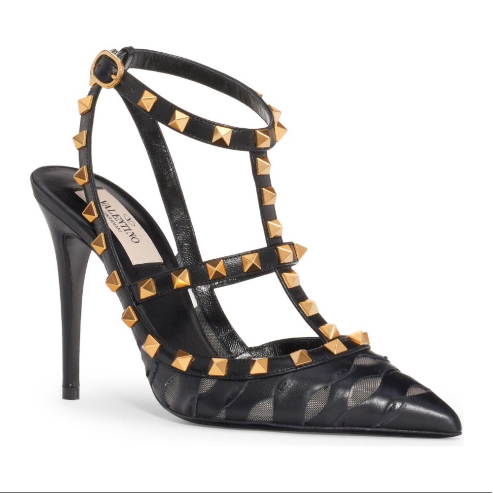 VALENTINO Garavani Rockstud Ankle Strap Pointed